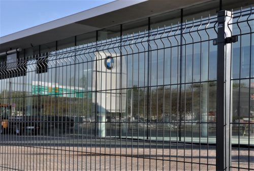 Szerokie zastosowanie ogrodzeń panelowych